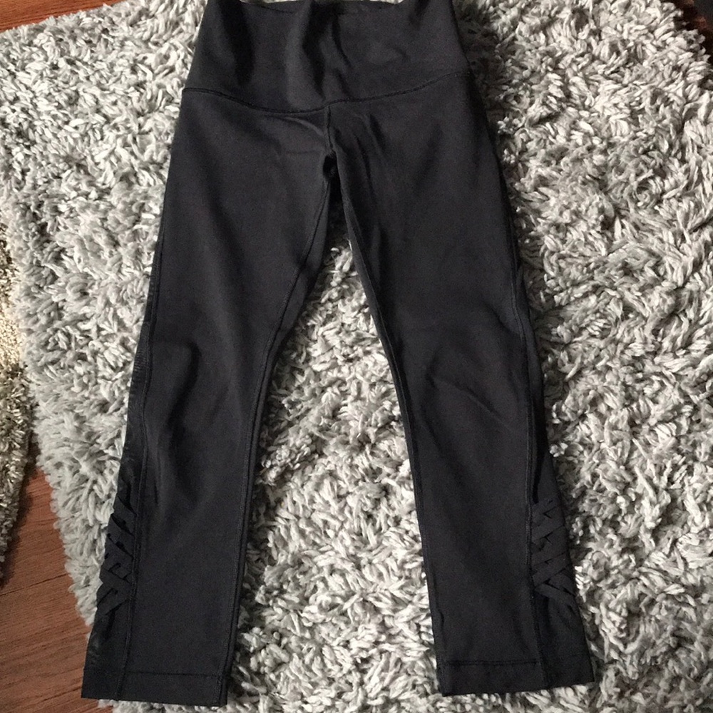 LuLus - Picture 1 of 2